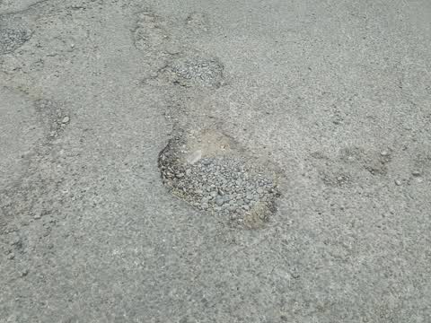 Roading/Streets, a report photo