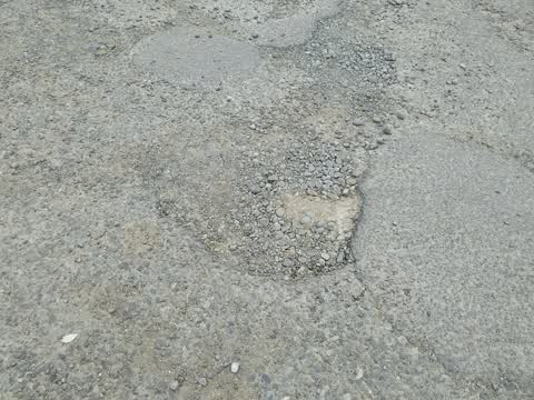 Roading/Streets, a report photo