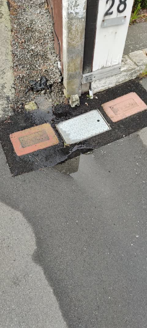 Water Leak, a report photo