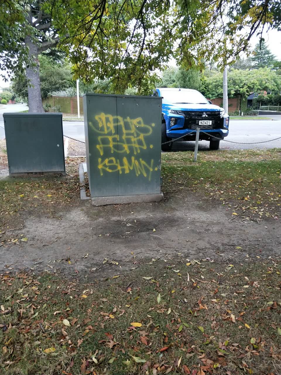 The photograph attached to this graffiti report