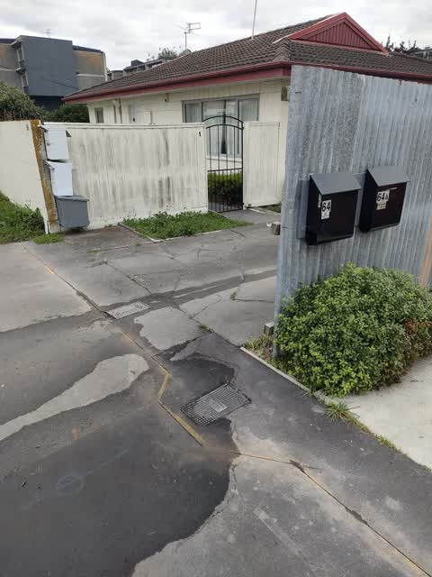 Water Leak, a report photo