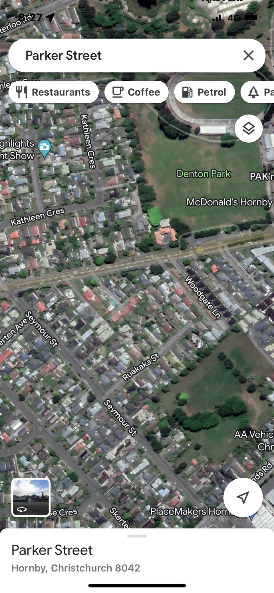 The photograph attached to this roading/streets report