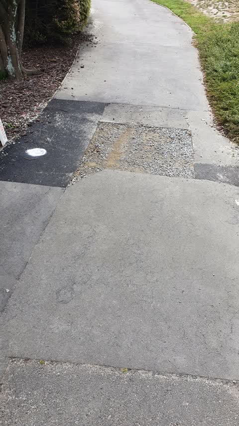Roading/Streets, a report photo