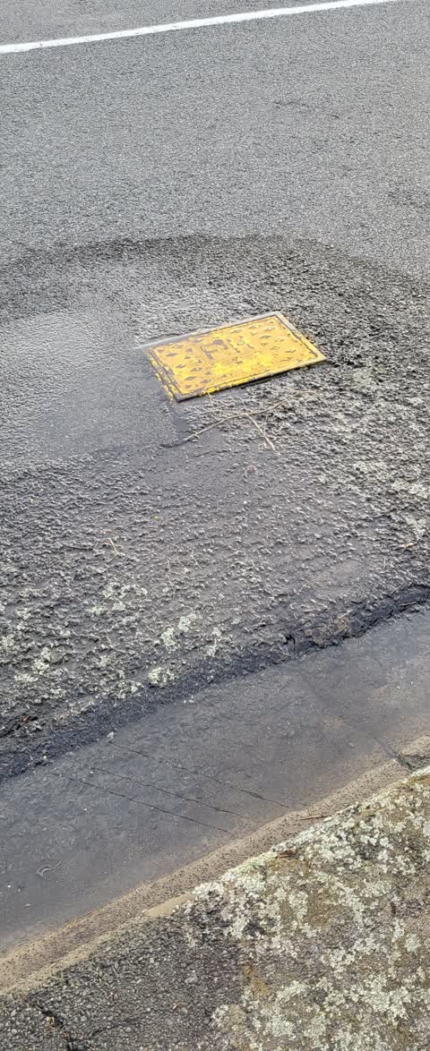 Water Leak, a report photo