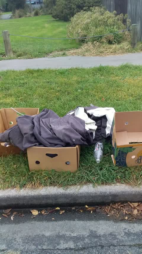 Rubbish/Recycling, a report photo