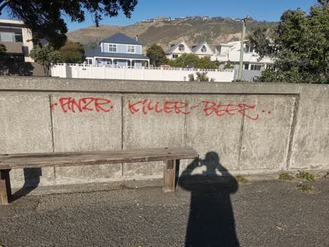 Graffiti, a report photo