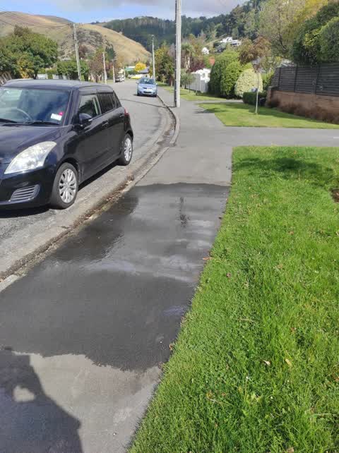 Water Leak, a report photo