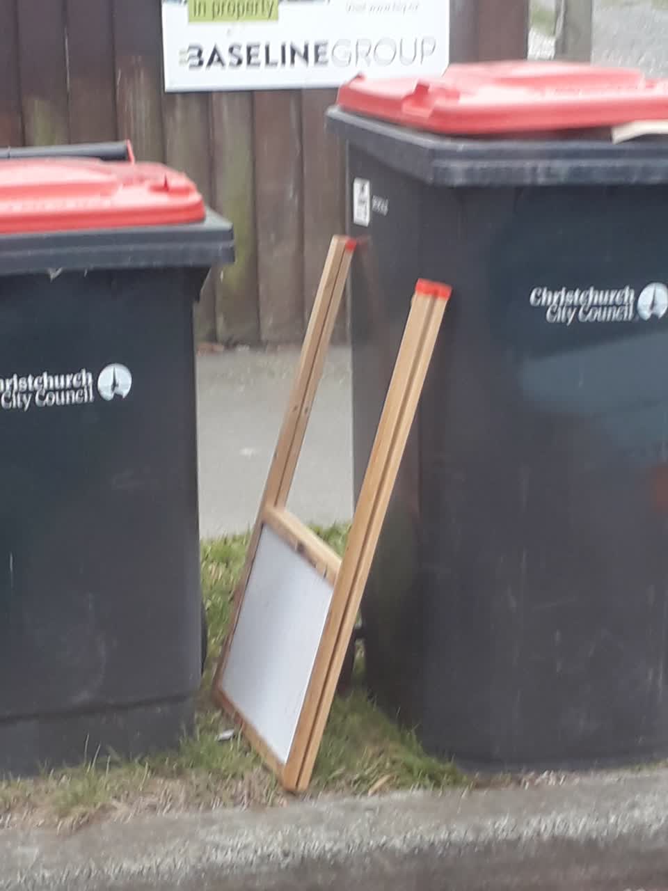 The photograph attached to this rubbish/recycling report
