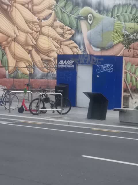 Graffiti, a report photo