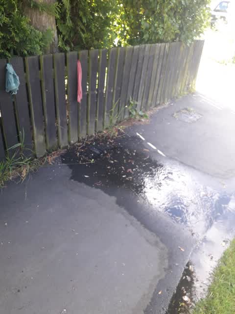 Water Leak, a report photo