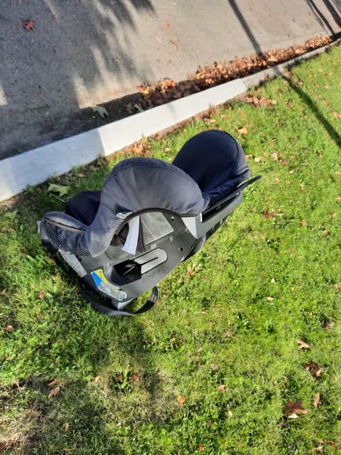 Rubbish/Recycling, a report photo