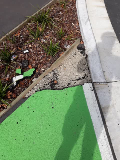 Roading/Streets, a report photo