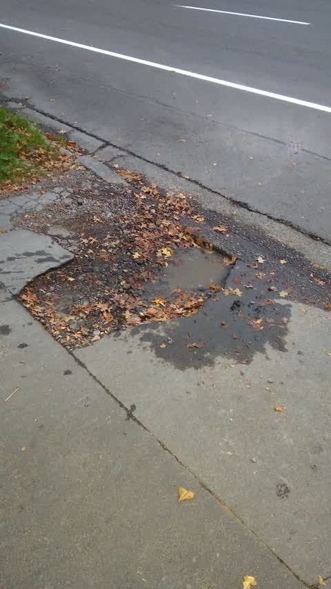 Roading/Streets, a report photo