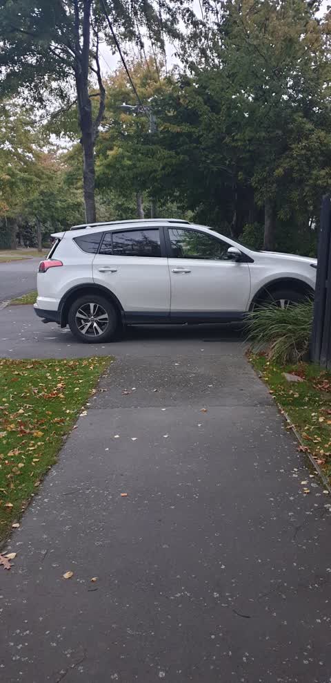 Roading/Streets, a report photo