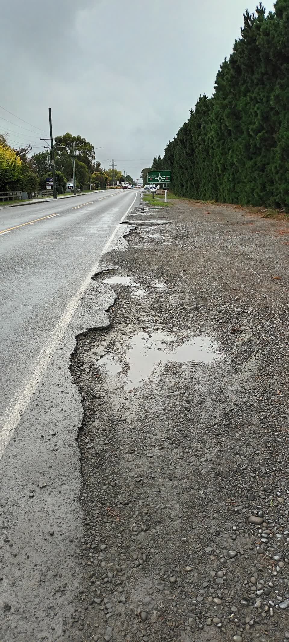 The photograph attached to this roading/streets report