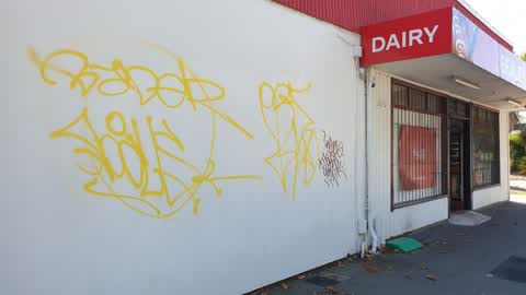 Graffiti, a report photo