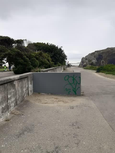 Graffiti, a report photo