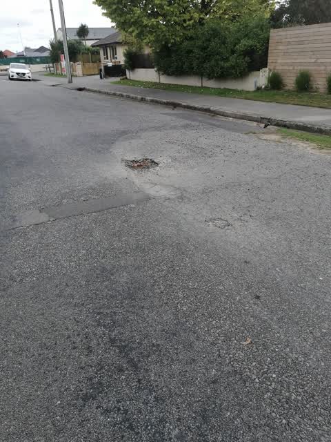 Roading/Streets, a report photo