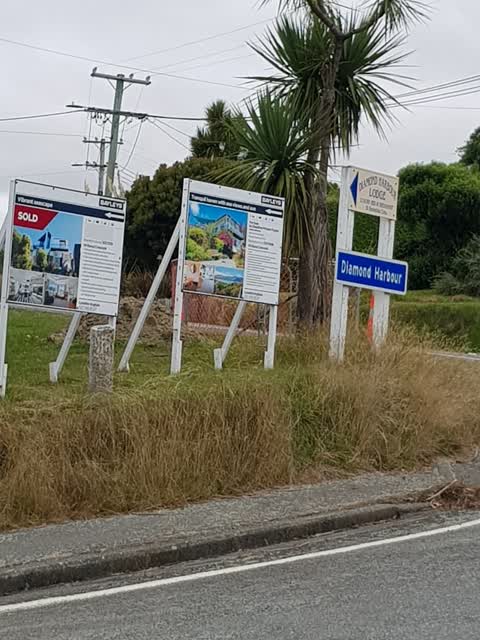 Roading/Streets, a report photo