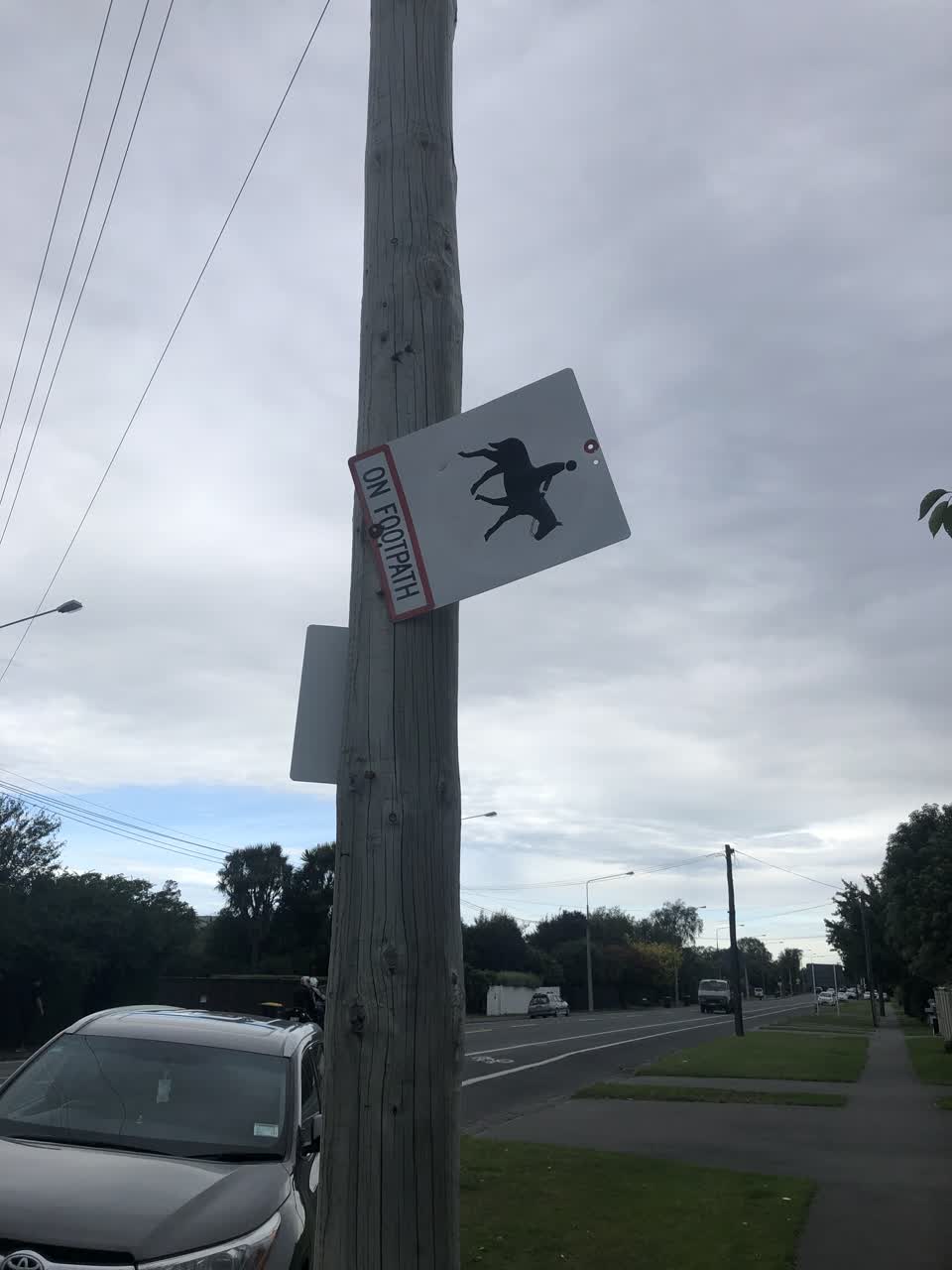 The photograph attached to this roading/streets report