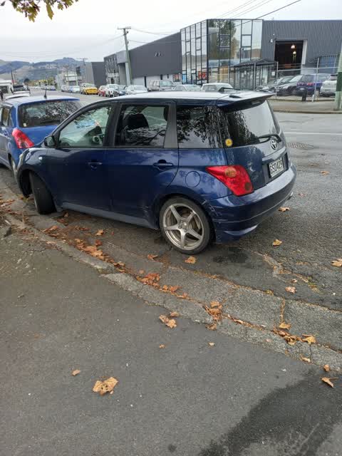 Roading/Streets, a report photo