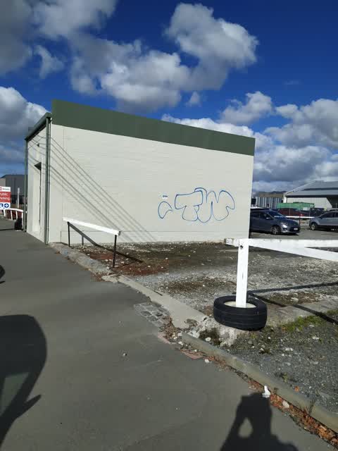Graffiti, a report photo