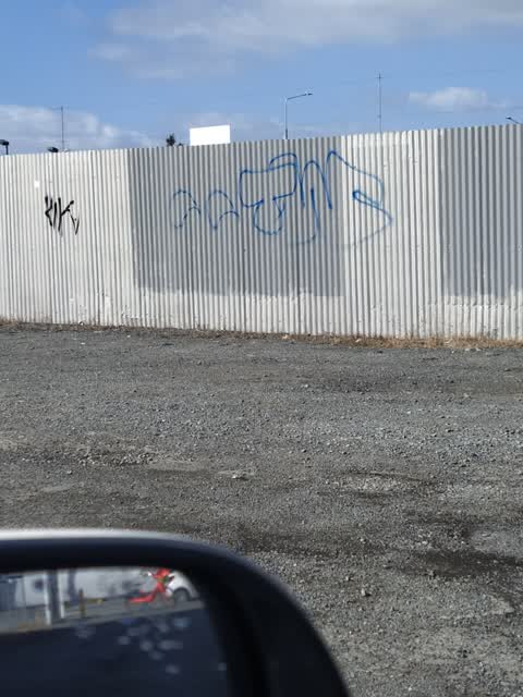 Graffiti, a report photo