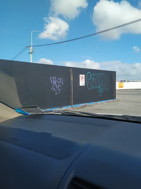 Graffiti, a report photo