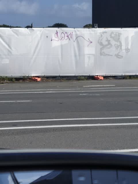 Graffiti, a report photo
