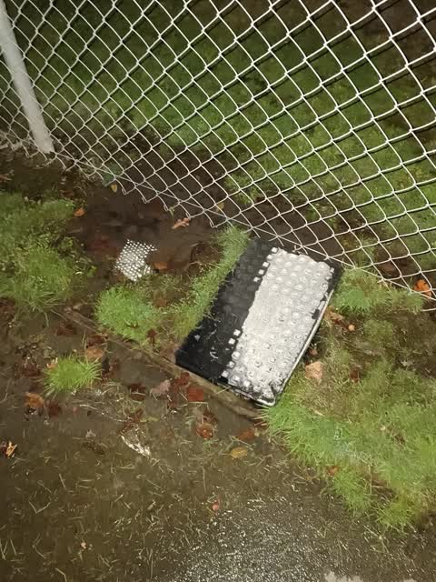 Water Leak, a report photo