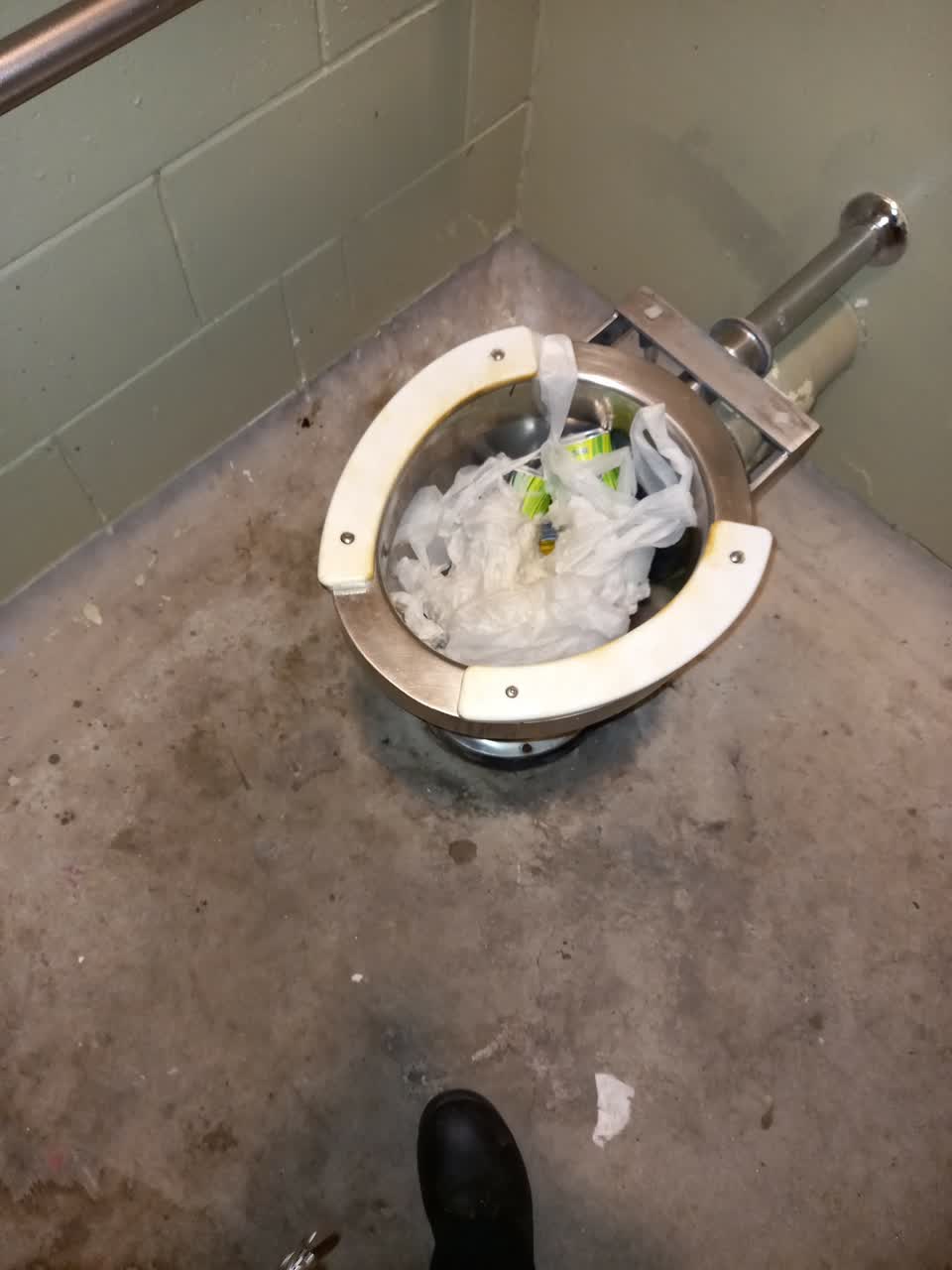 The photograph attached to this parks report
