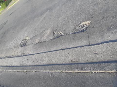 Roading/Streets, a report photo