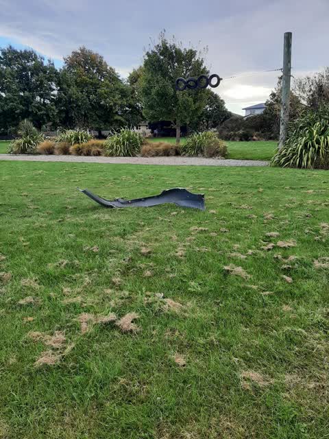 Rubbish/Recycling, a report photo
