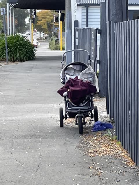 Rubbish/Recycling, a report photo