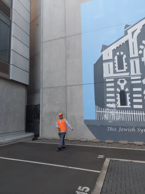 Graffiti, a report photo