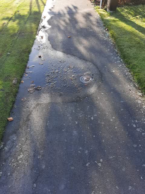 Water Leak, a report photo