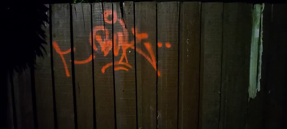 The photograph attached to this graffiti report