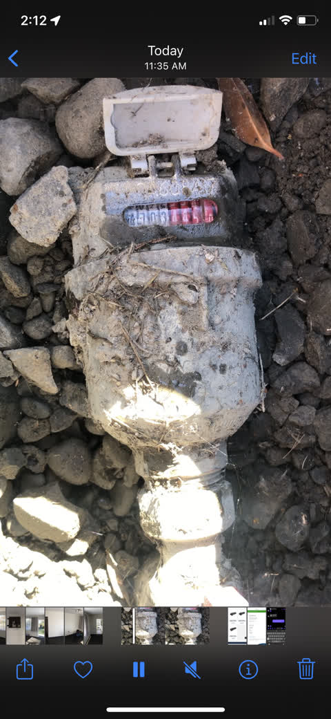 Water Leak, a report photo