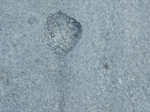Roading/Streets, a report photo