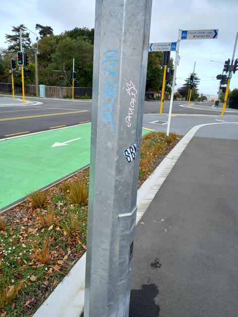 Graffiti, a report photo