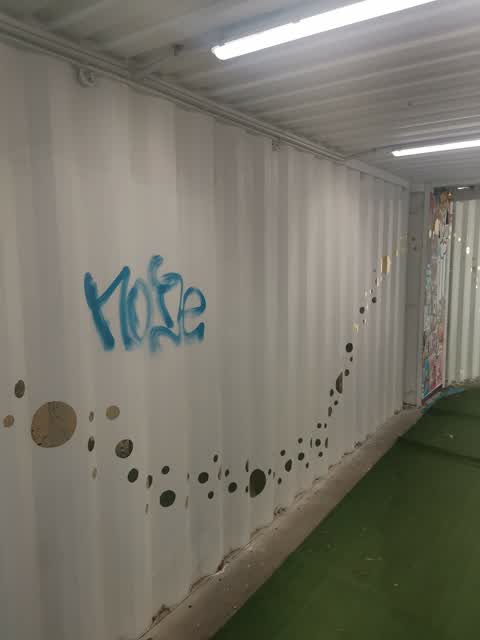 Graffiti, a report photo
