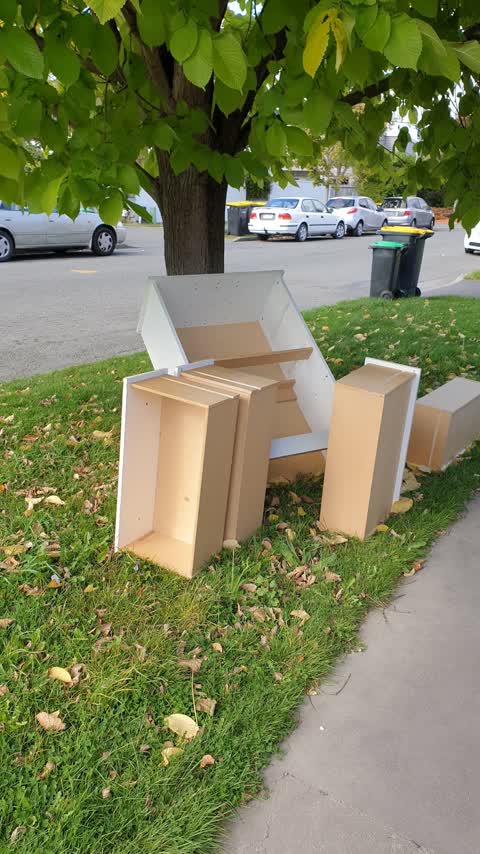 Rubbish/Recycling — a report photo