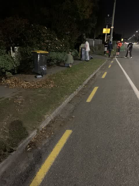 Roading/Streets, a report photo