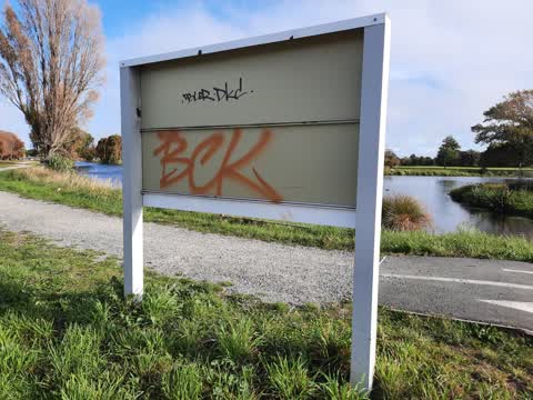 Graffiti, a report photo
