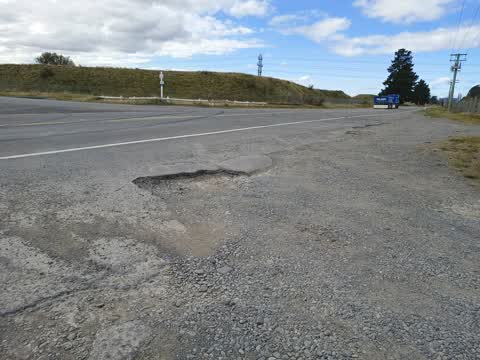 Roading/Streets, a report photo
