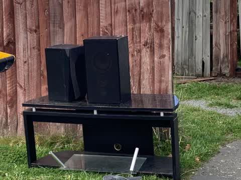 Rubbish/Recycling, a report photo