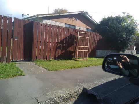 Rubbish/Recycling, a report photo