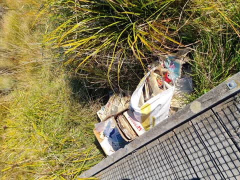 Rubbish/Recycling, a report photo