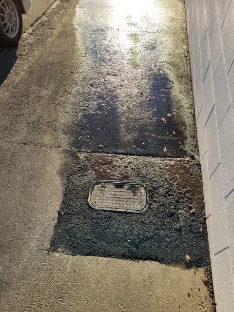 Water Leak, a report photo