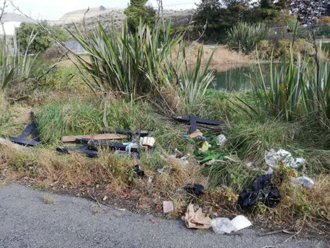 Rubbish/Recycling — a report photo